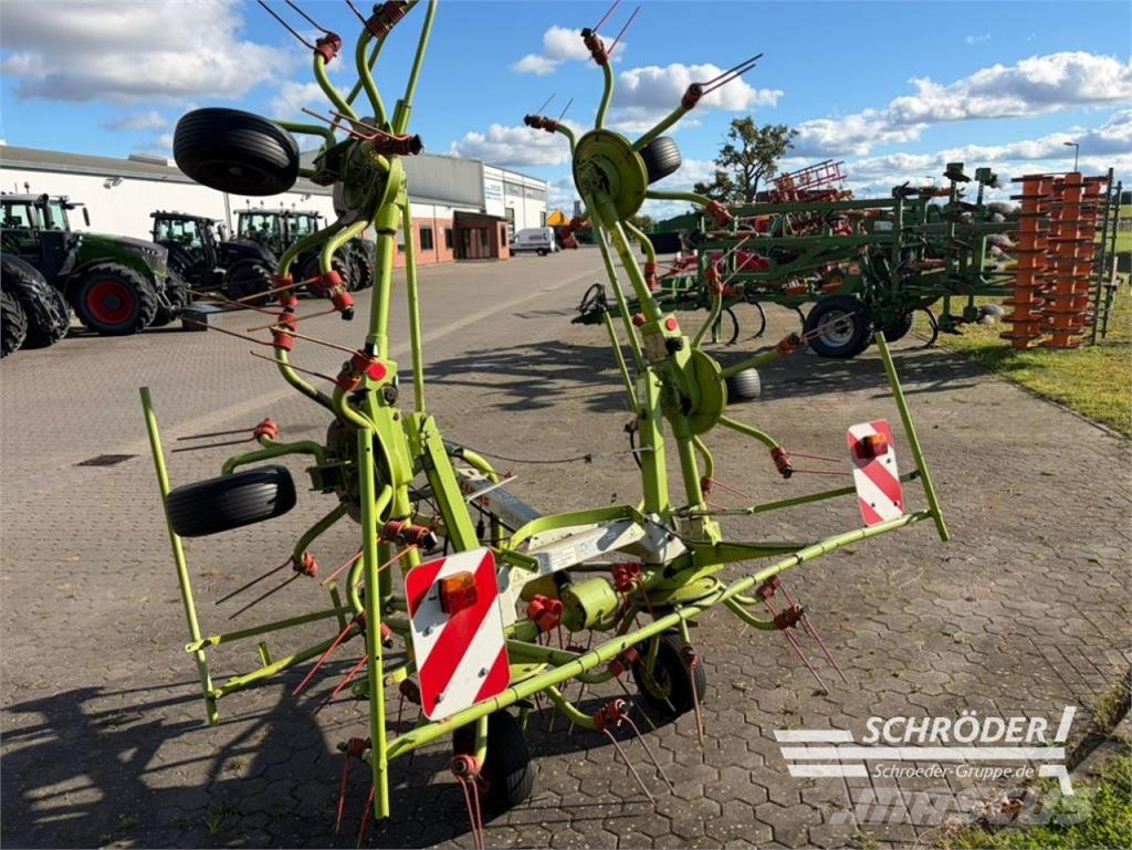 CLAAS VOLTO 64 Ranghinatori