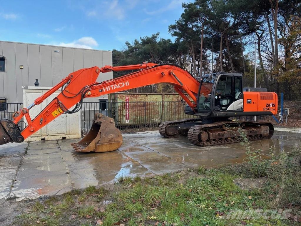 Hitachi Zaxis ZX250 LCN-5B Tracked Excavator, 2x buckets., 2015