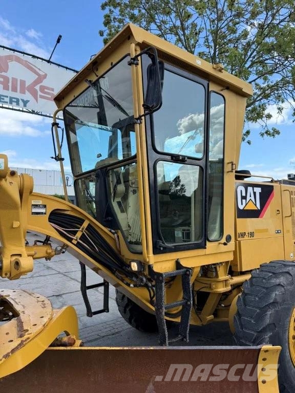 CAT 140K Greiderid