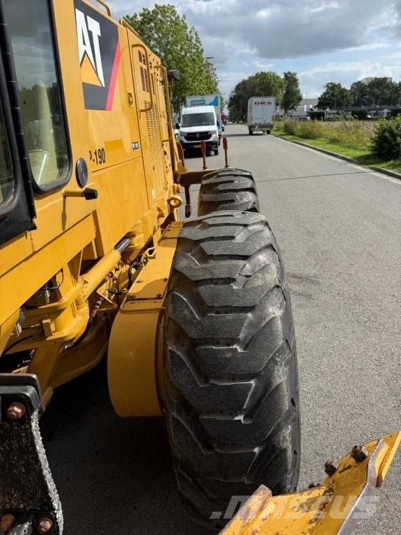CAT 140K Greiderid