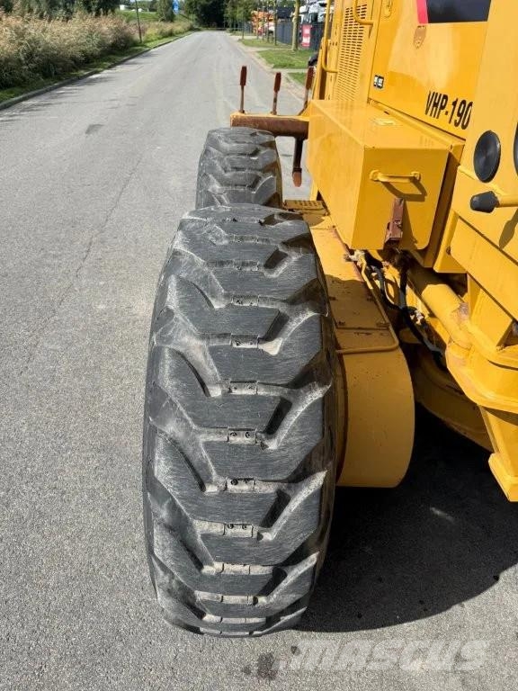 CAT 140K Greiderid
