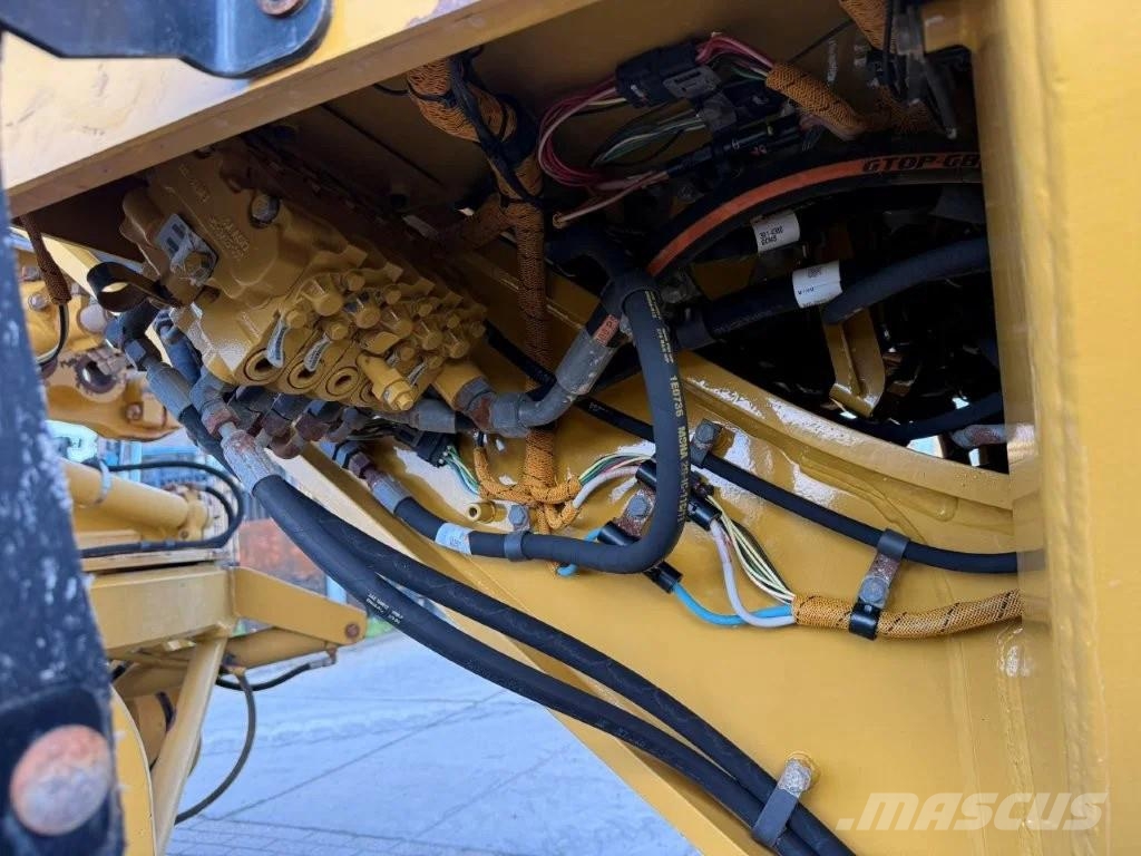 CAT 140K Greiderid