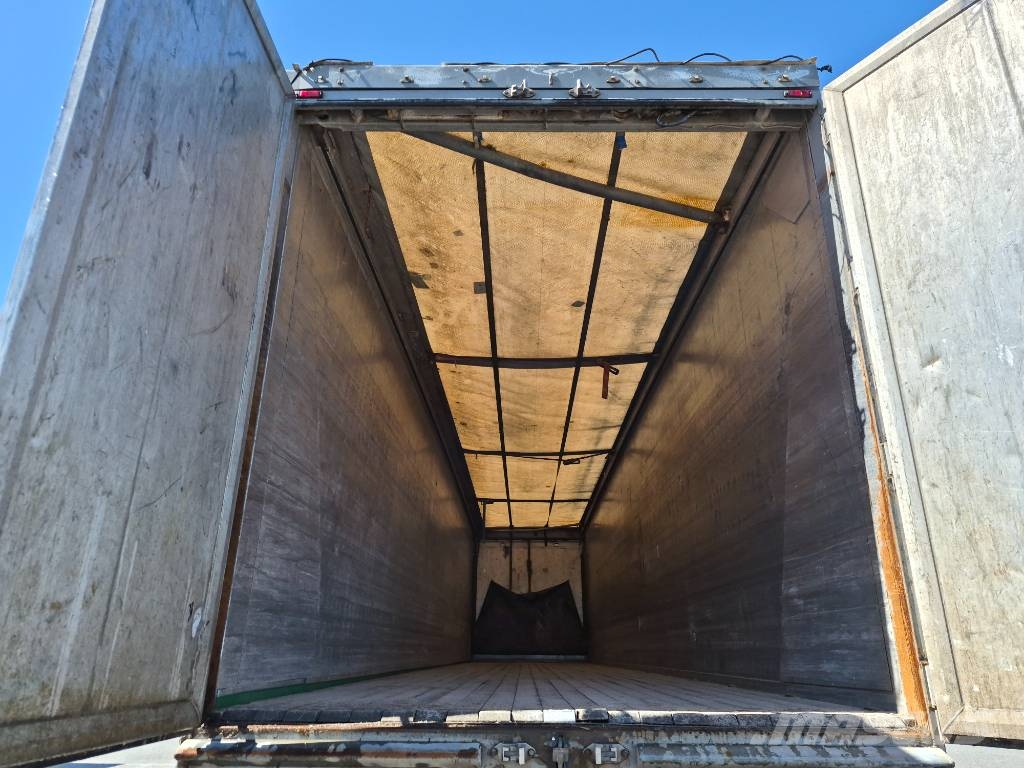 Kraker MOVING FLOOR - HYDRAULIC OPENSIDE Cajas de piso oscilante