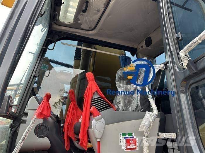 Komatsu PC 210-8 Εκσκαφείς με ερπύστριες