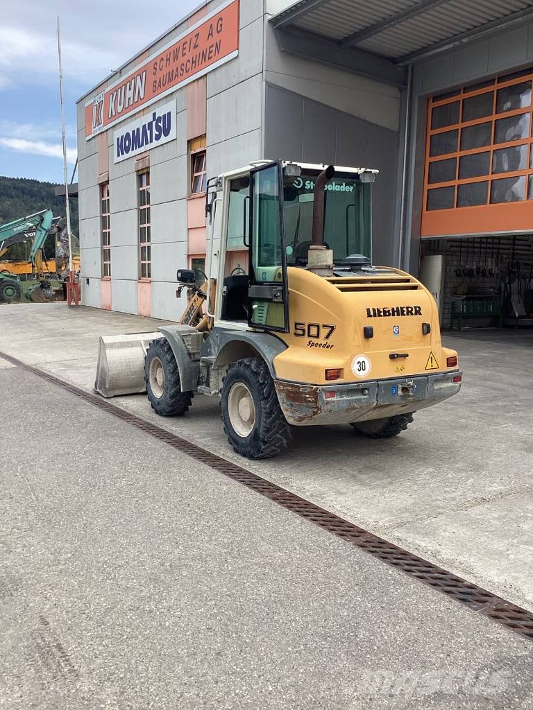 Liebherr 507 Kolesni nakladalci