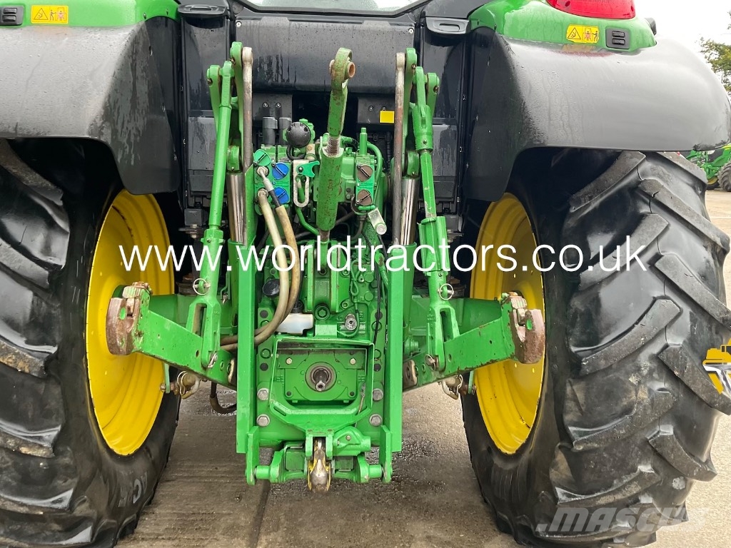John Deere 6110M Traktorok
