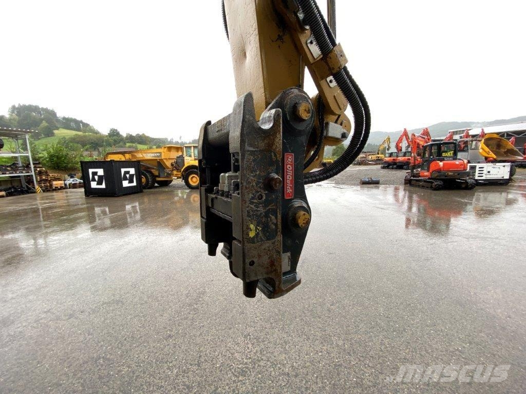 CAT M318F Klima Kamera OilQuick OQ70/55 TOP!!! حفارات بعجل
