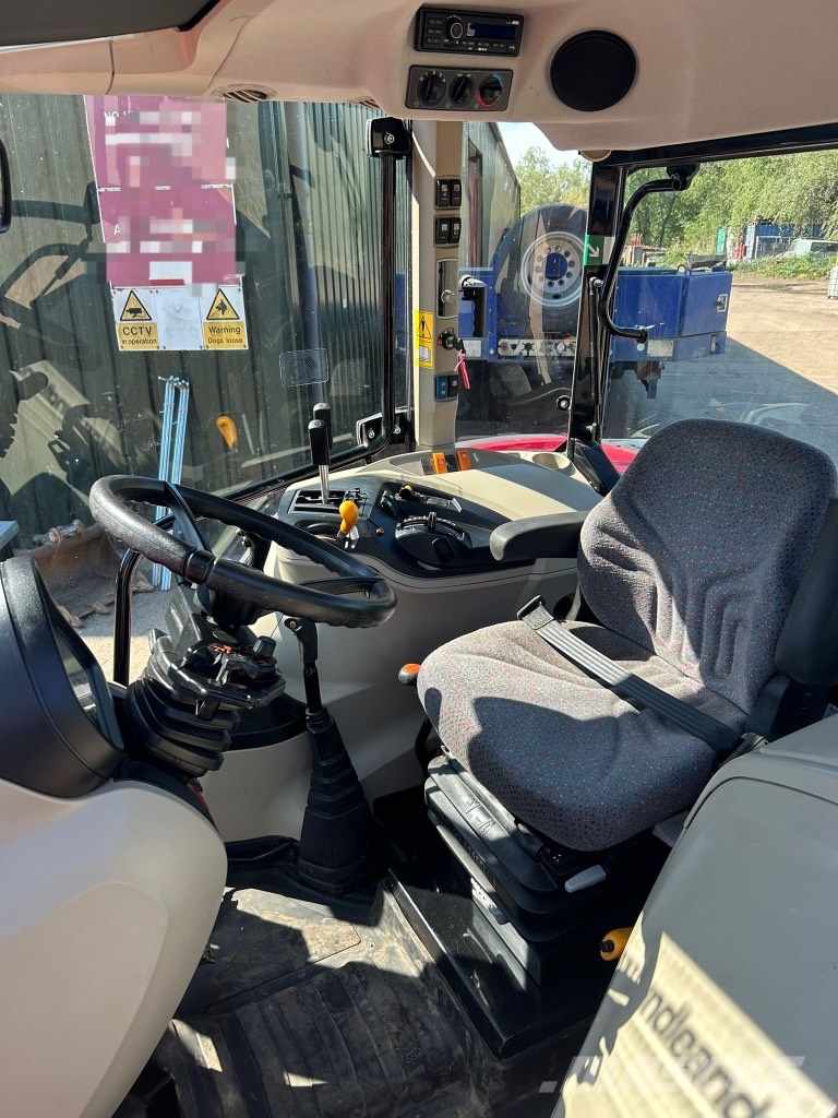 Massey Ferguson 4710 M Schlepper inkl. FL.3717X Frontlader الجرارات