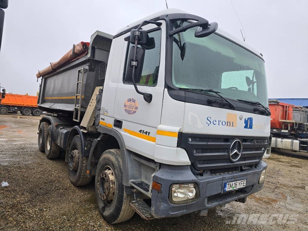 Mercedes-Benz Actros 4141 شاحنات قلابة