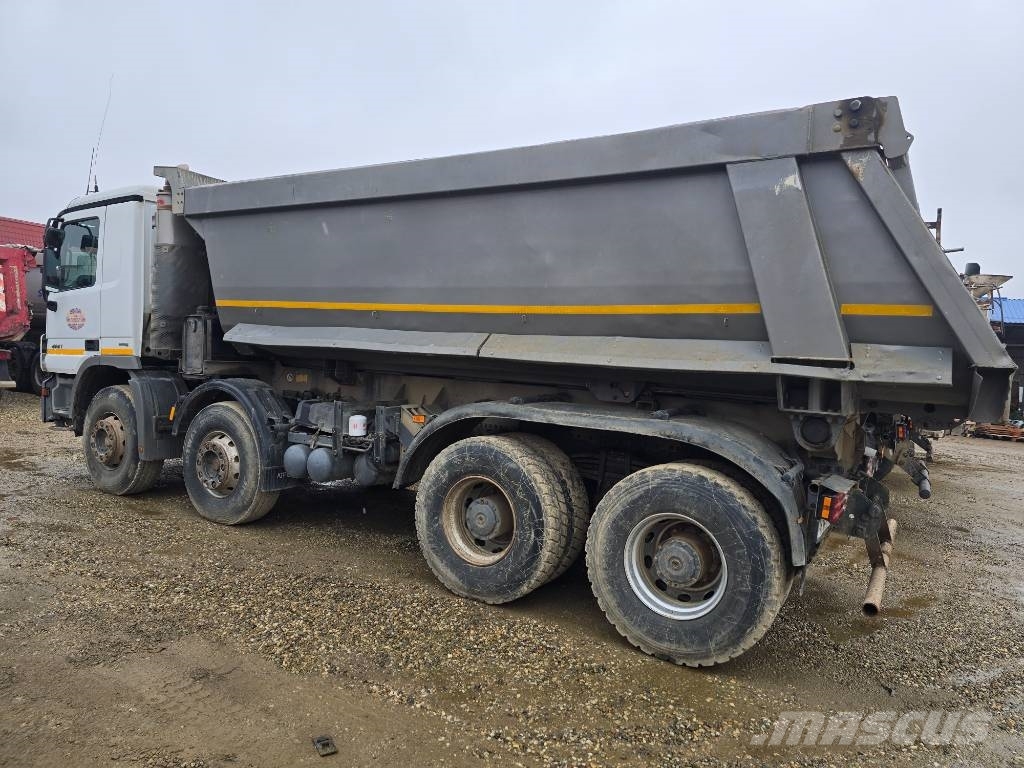 Mercedes-Benz Actros 4141 شاحنات قلابة