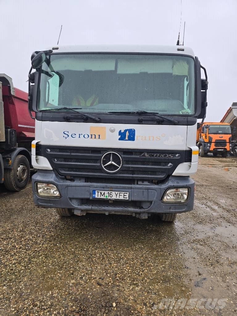 Mercedes-Benz Actros 4141 شاحنات قلابة
