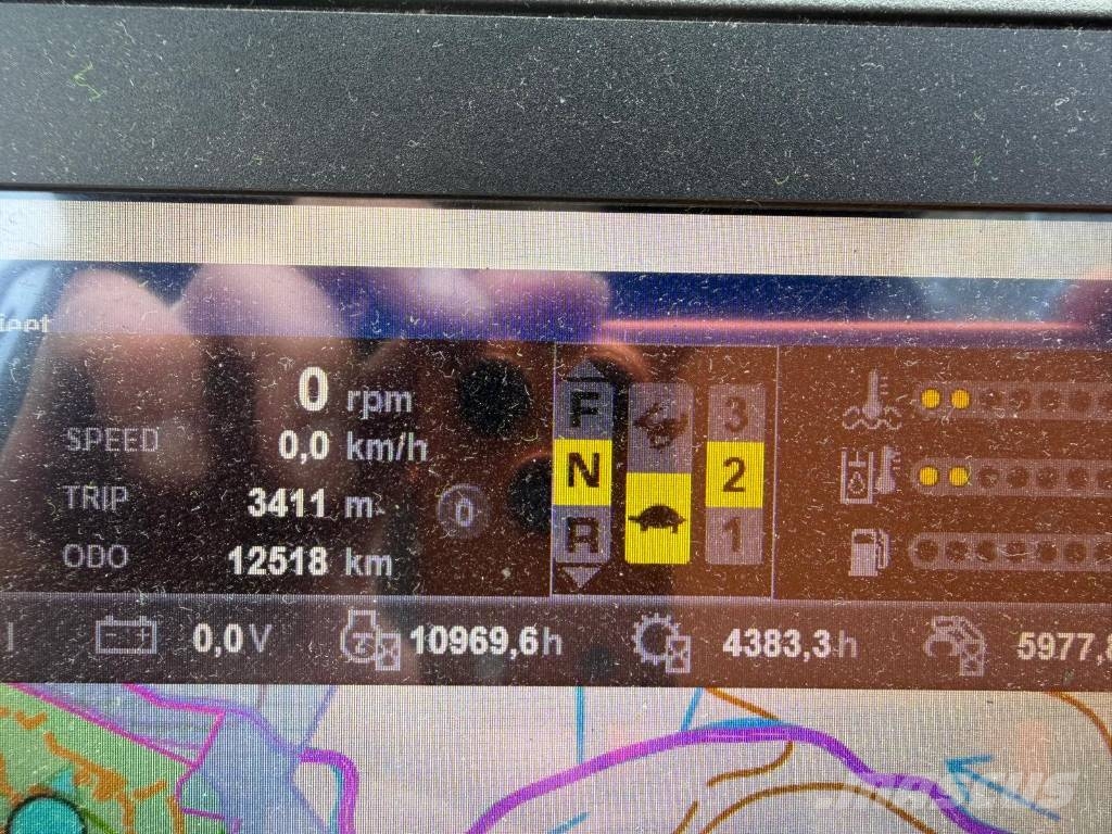 Ponsse ELK 8W Forwarderji