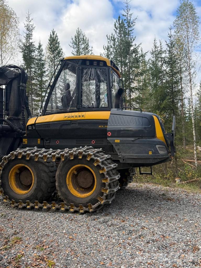 Ponsse ELK 8W Forwarderji