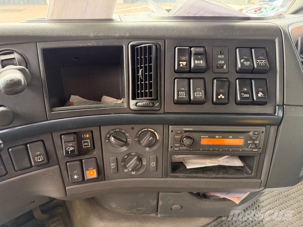 Volvo FH 13-460 8x2/4-4600 Sora-auto Kipper