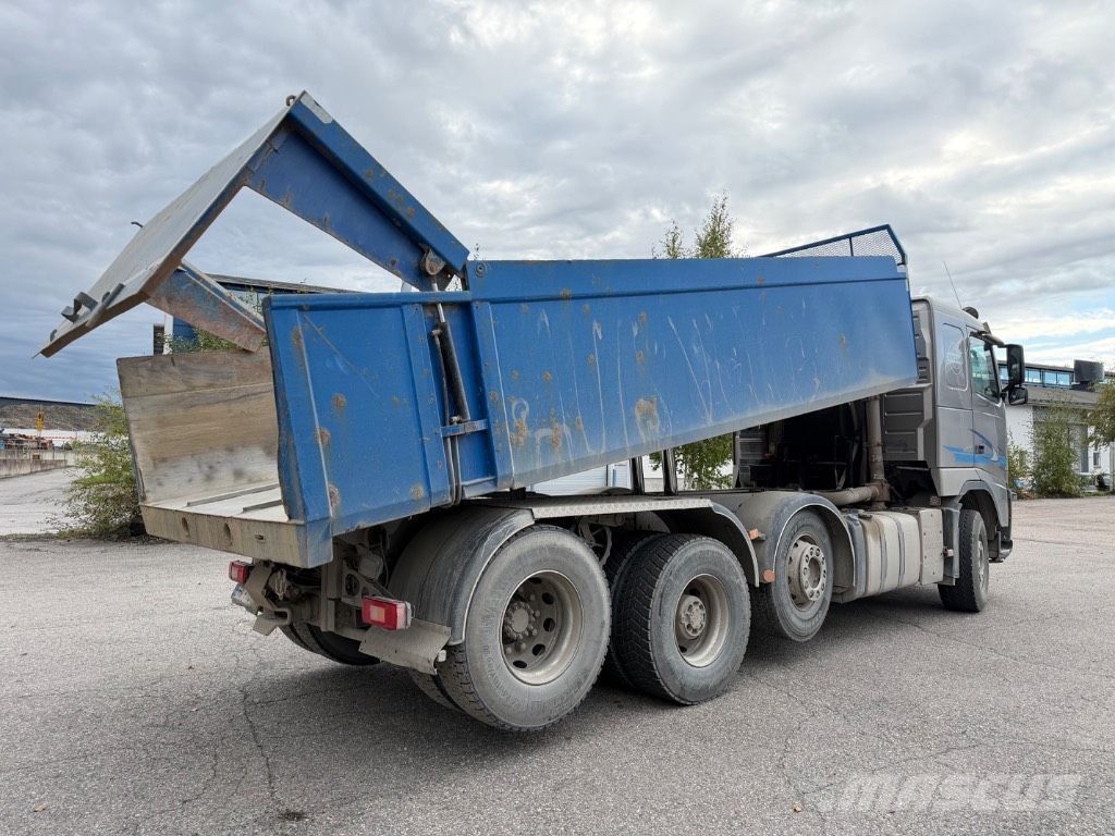 Volvo FH 13-460 8x2/4-4600 Sora-auto Kipper