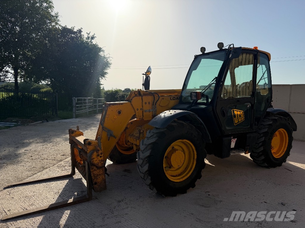 JCB 535-95 Teleskopické manipulátory
