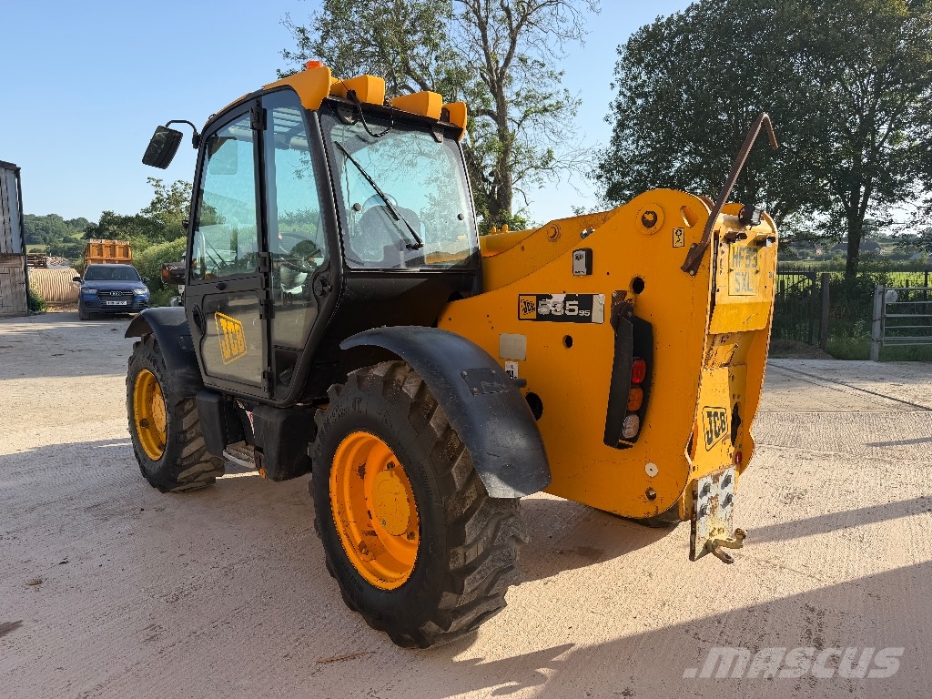 JCB 535-95 Teleskopické manipulátory