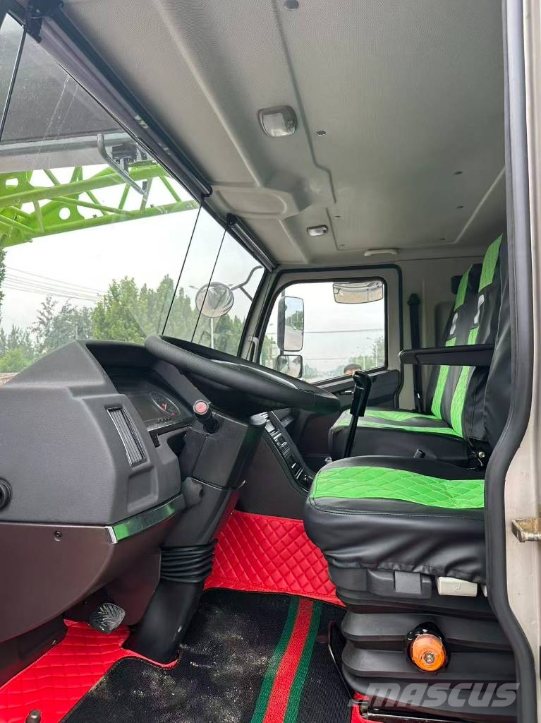 Zoomlion 70 V All-Terrain-Krane