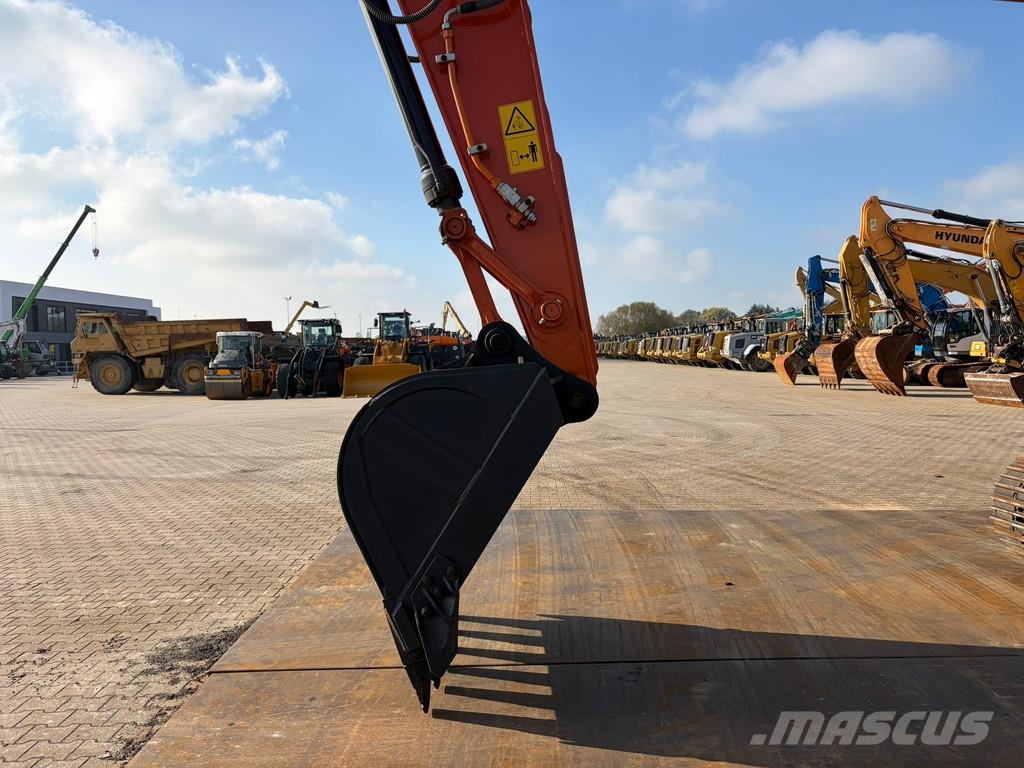 Hitachi ZX220LC-5G Rupsgraafmachines
