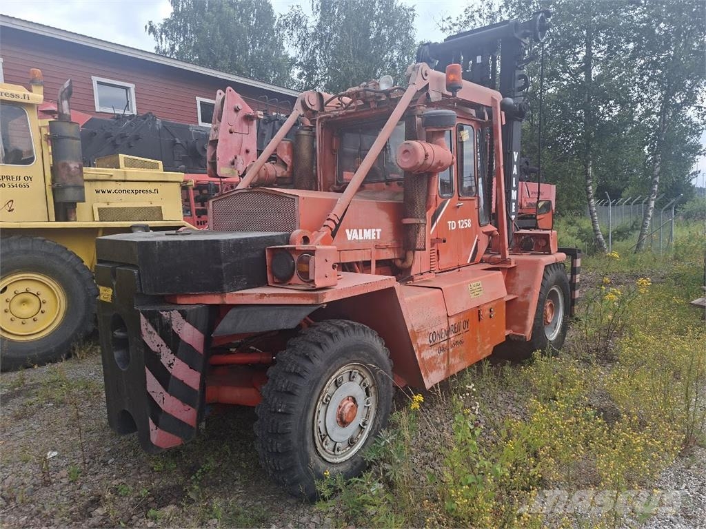 Valmet TD1258 ディーゼル・軽油