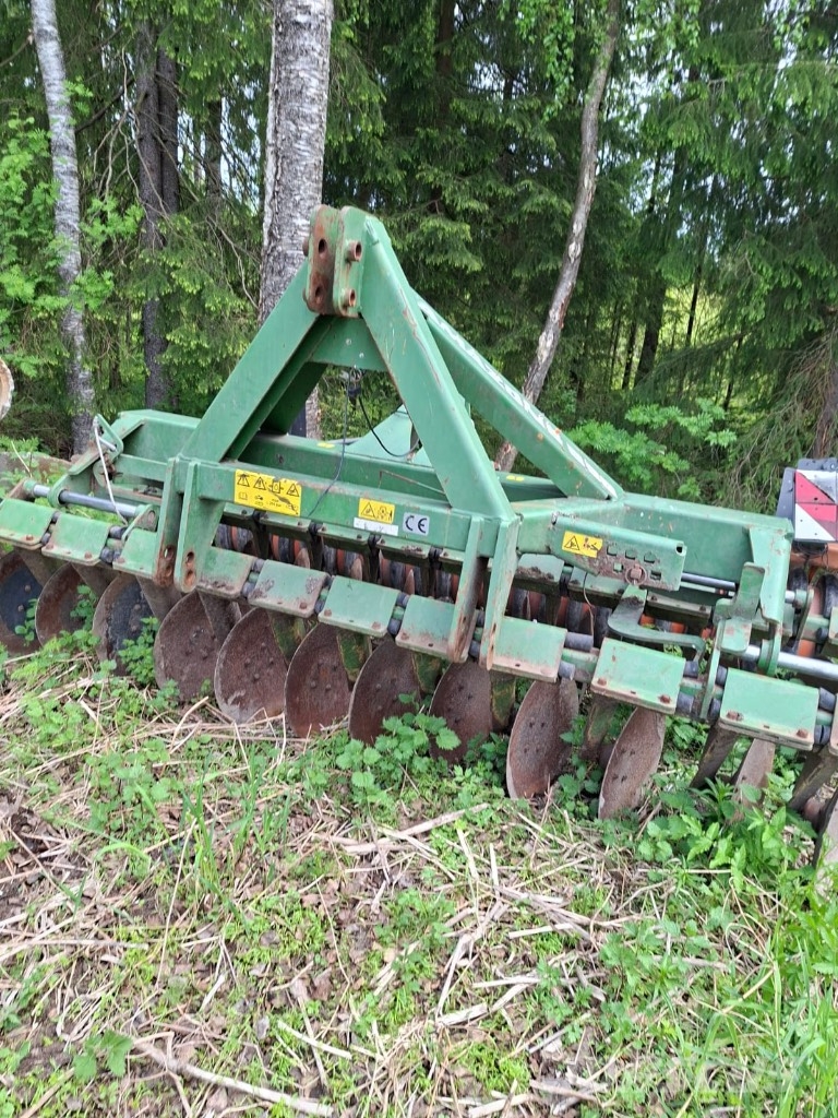 Amazone Catros 3001 Tallriksredskap