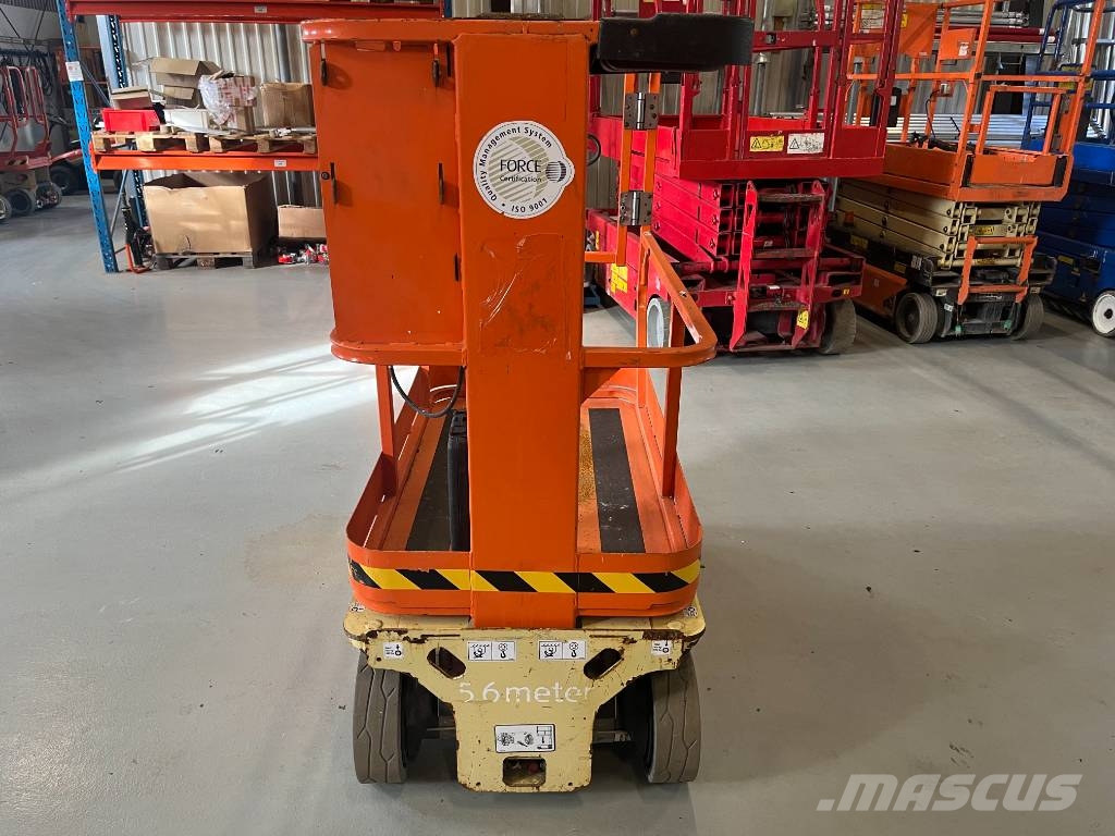 JLG 1230 ES Vertikalne radne podizne platforme