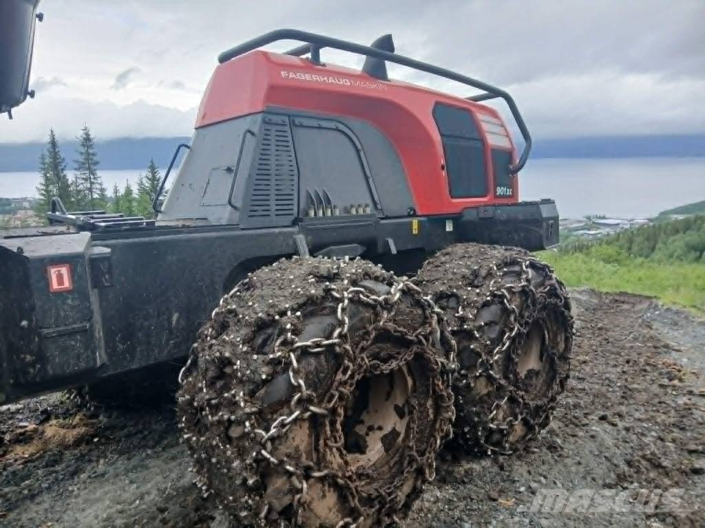 Komatsu 901 XC Харвестеры