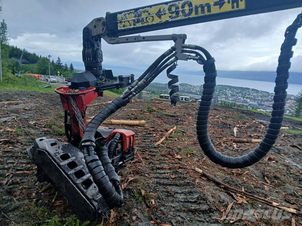 Komatsu 901 XC Харвестеры