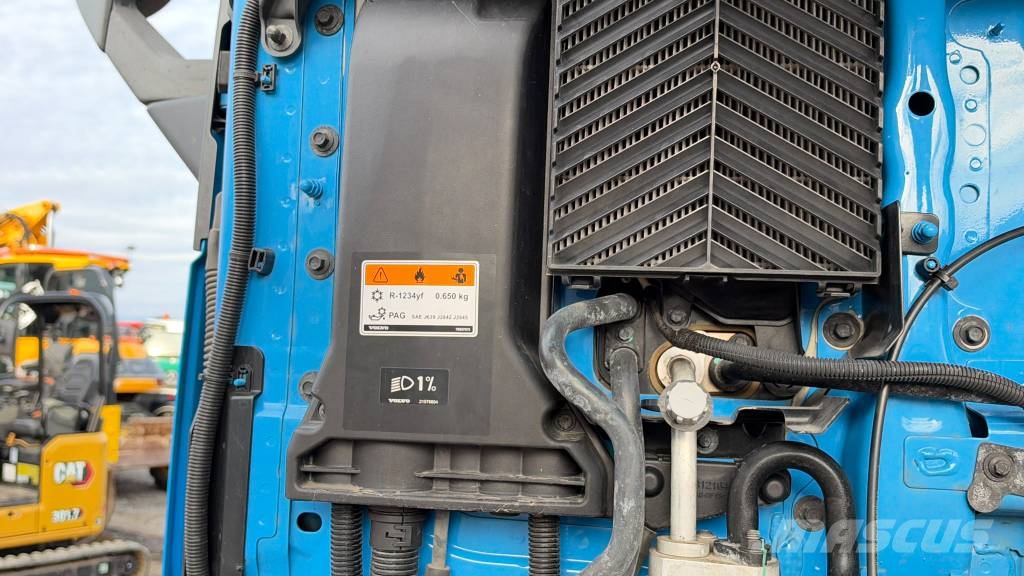 Volvo FH460 I-SAVE - 4X2 - TRACTOR UNIT - PERFECT Prime Movers
