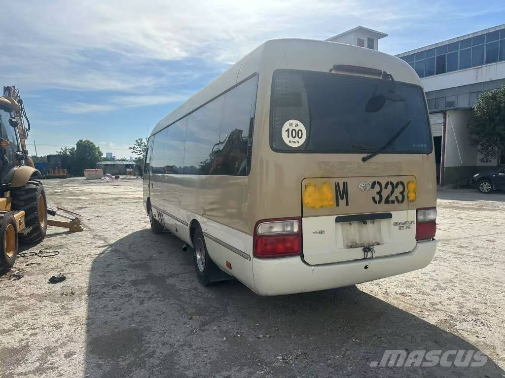 Toyota Coaster 15BT أخرى