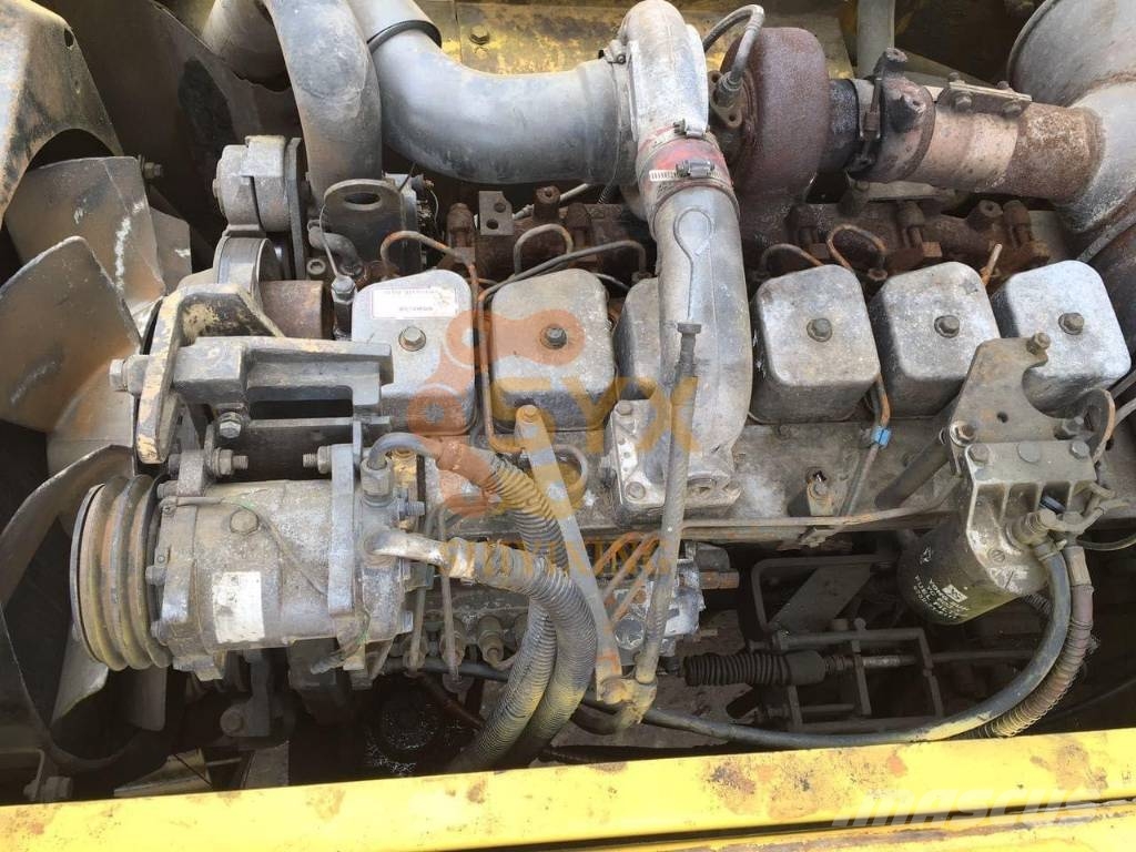 Komatsu PC 200-6 Lánctalpas kotrók