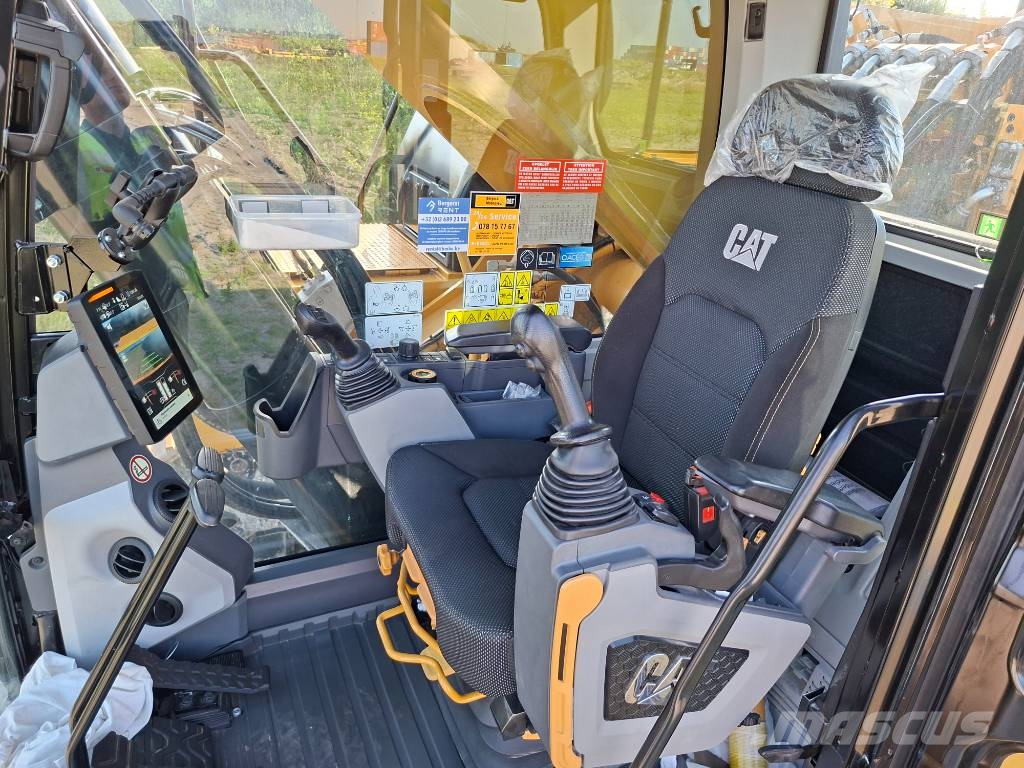 CAT 395 Bagri goseničarji