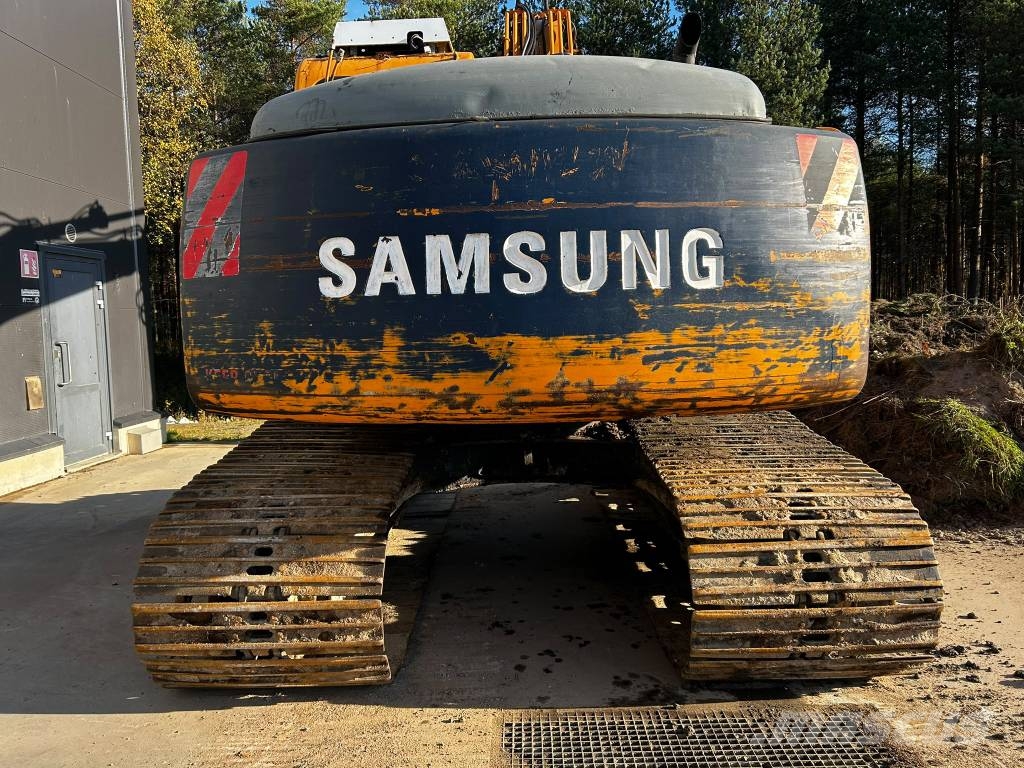 Samsung SE 130 LCM-3 / Metsäalusta, Kallistuva kauha 大型油圧ショベル12t以上(パワーショベル・ユンボ)