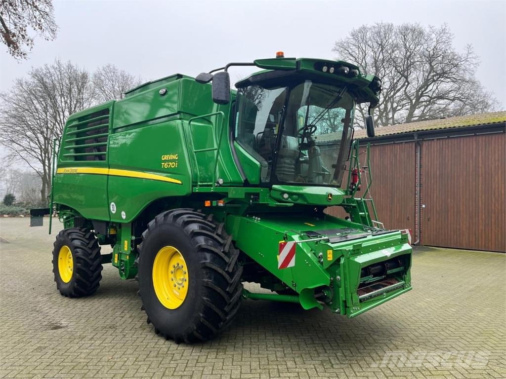 John Deere T670i ProDrive 30 km/h Farm machinery