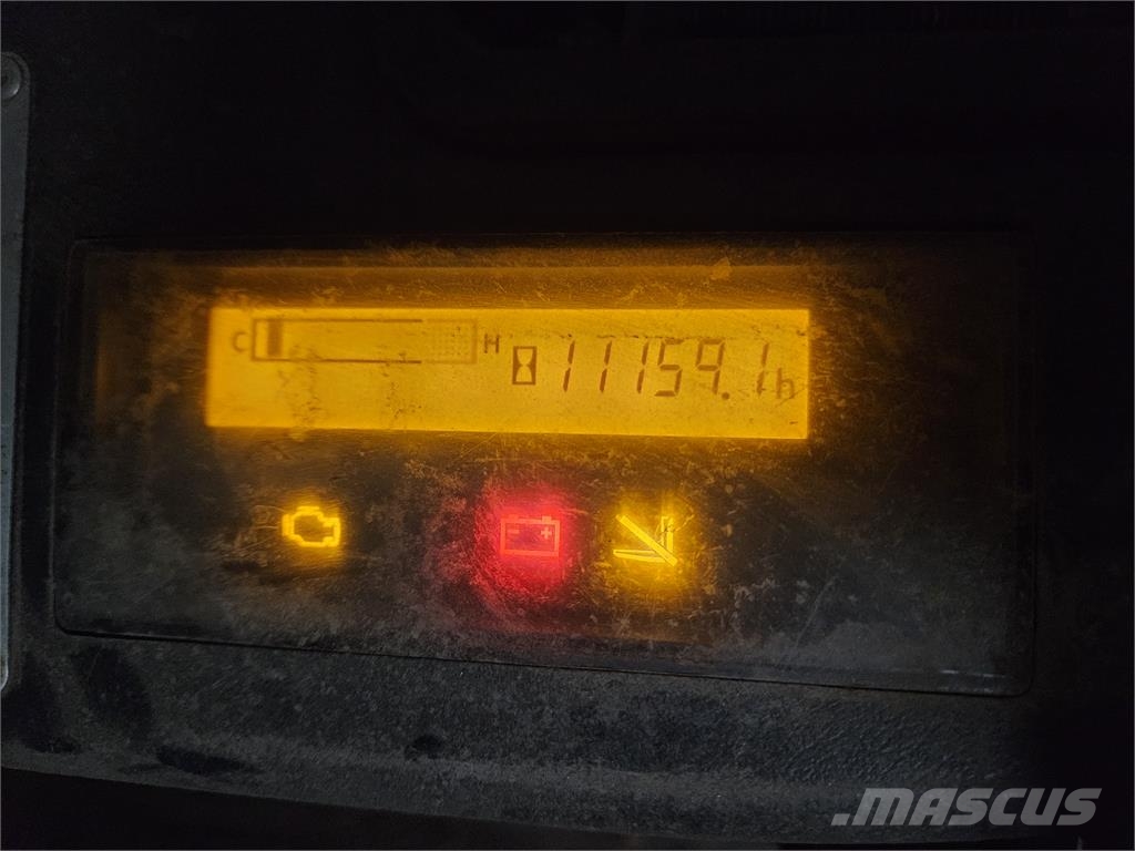 Toyota 8FGF30 Камиони с АГУ
