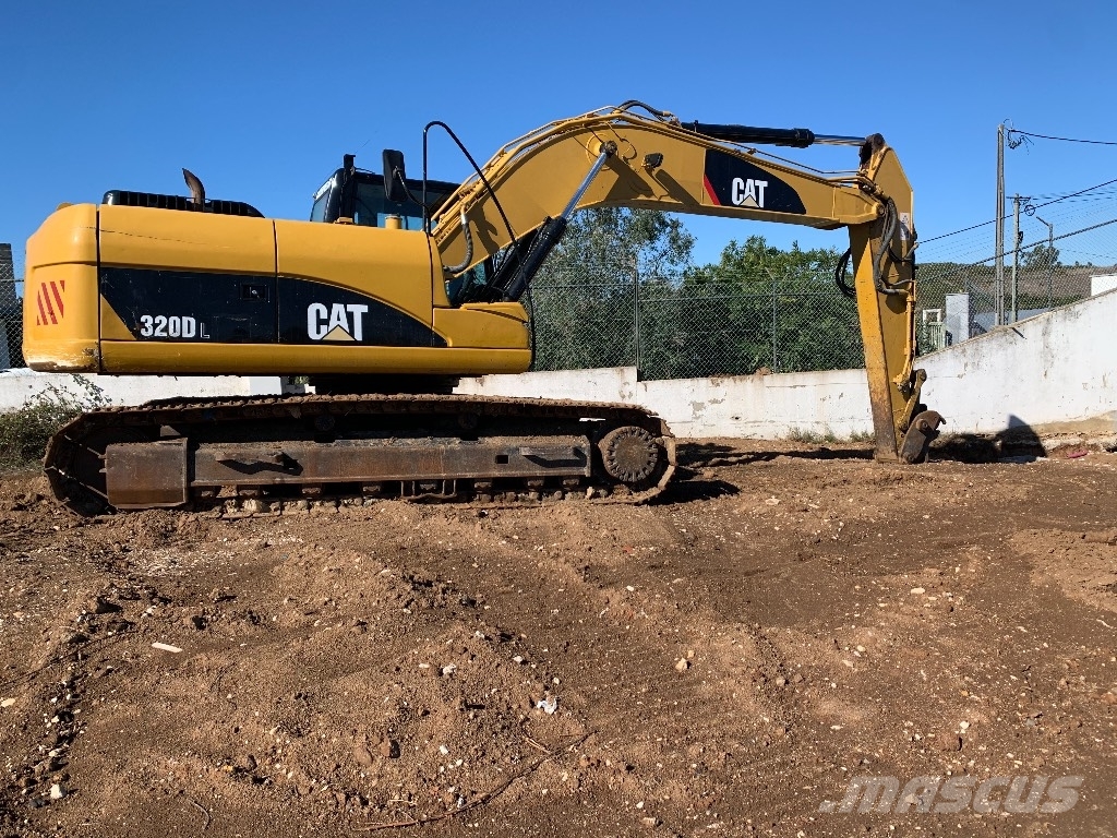 CAT 320 D L Εκσκαφείς με ερπύστριες