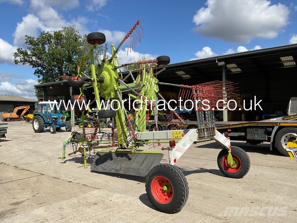 CLAAS Liner 780 Profil Ranghinatori