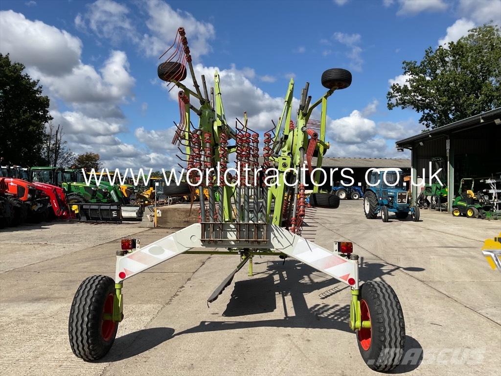 CLAAS Liner 780 Profil Ranghinatori