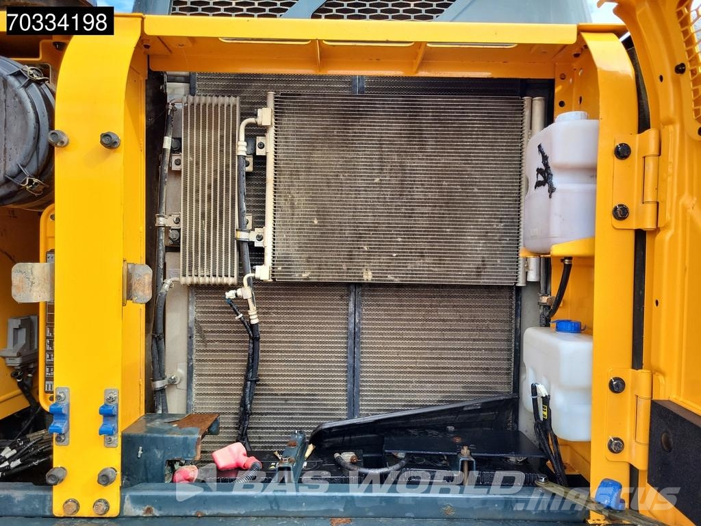 Hyundai HX220 L Bagri goseničarji