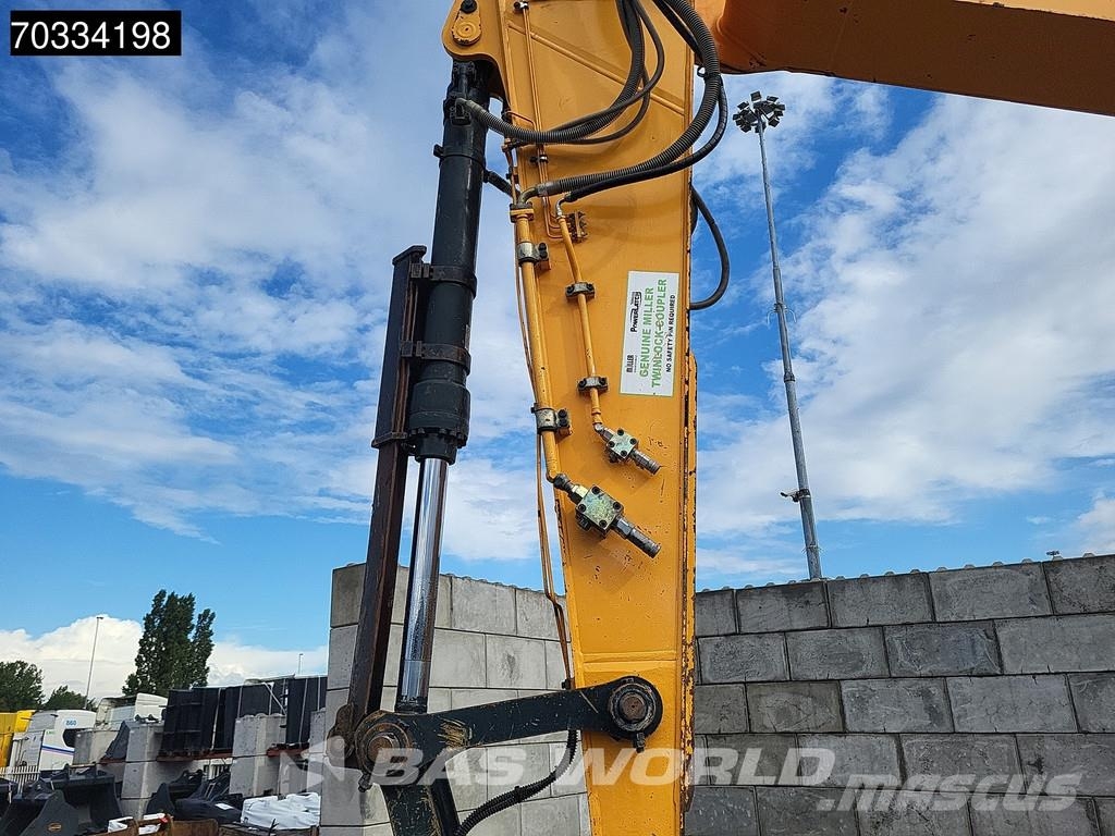 Hyundai HX220 L Bagri goseničarji