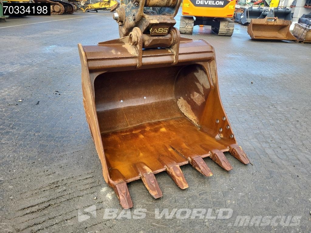 Hyundai HX220 L Bagri goseničarji