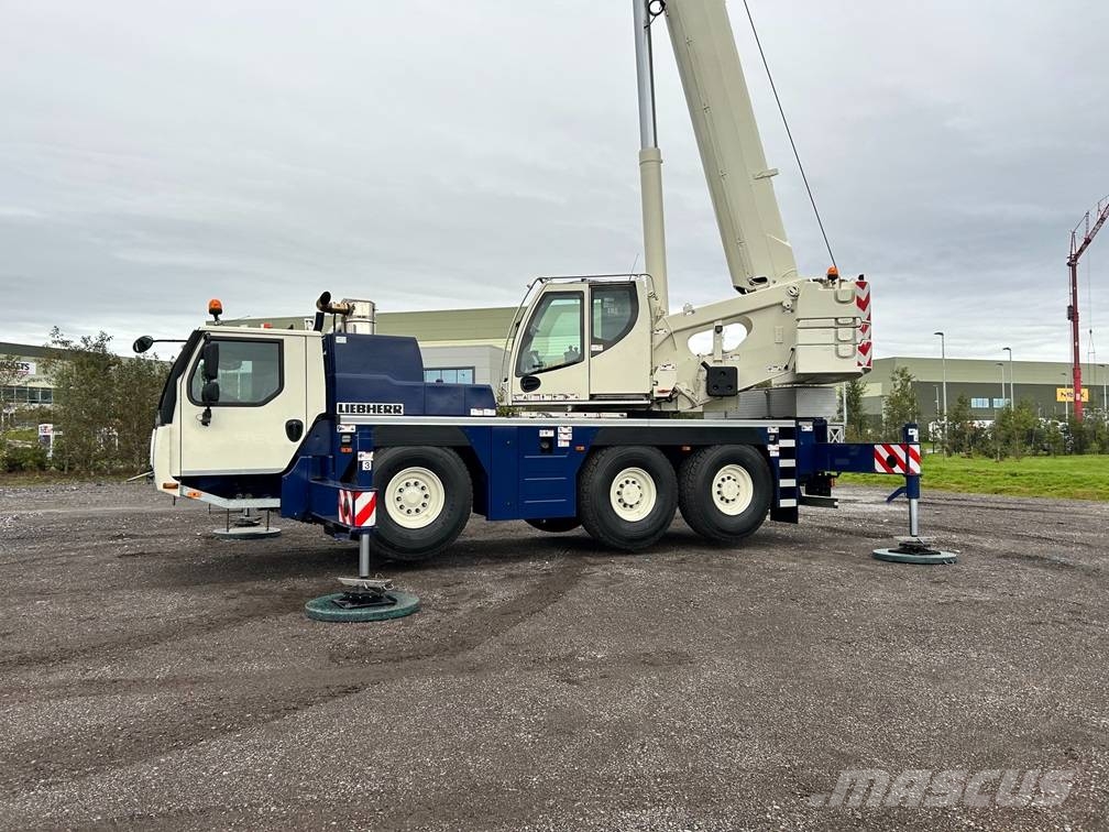 Liebherr LTM 1060-3.1 Grues tout terrain