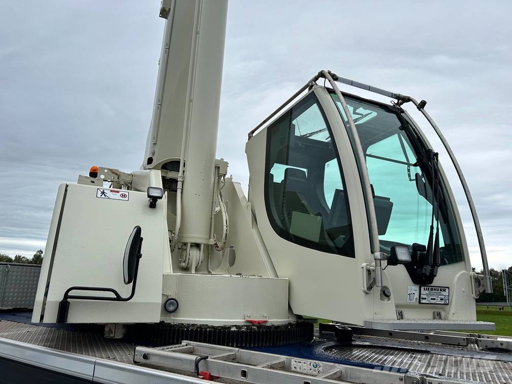 Liebherr LTM 1060-3.1 Grues tout terrain