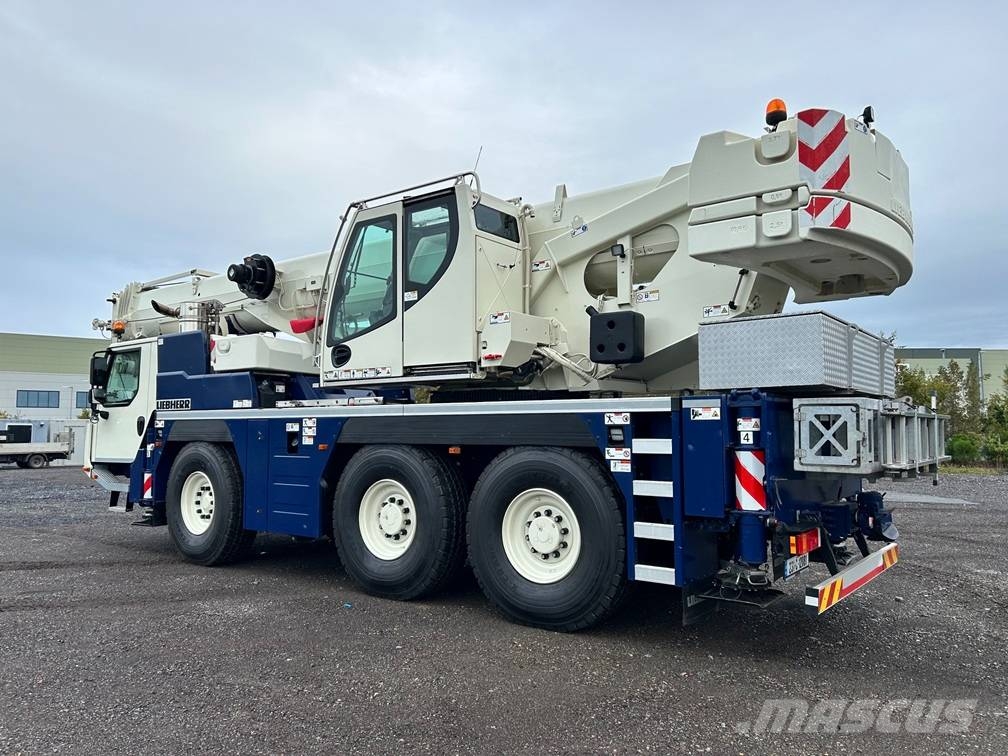 Liebherr LTM 1060-3.1 Grues tout terrain