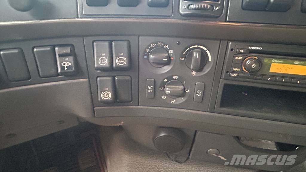Volvo FH16 550 شاحنات الرافعات الخطافية