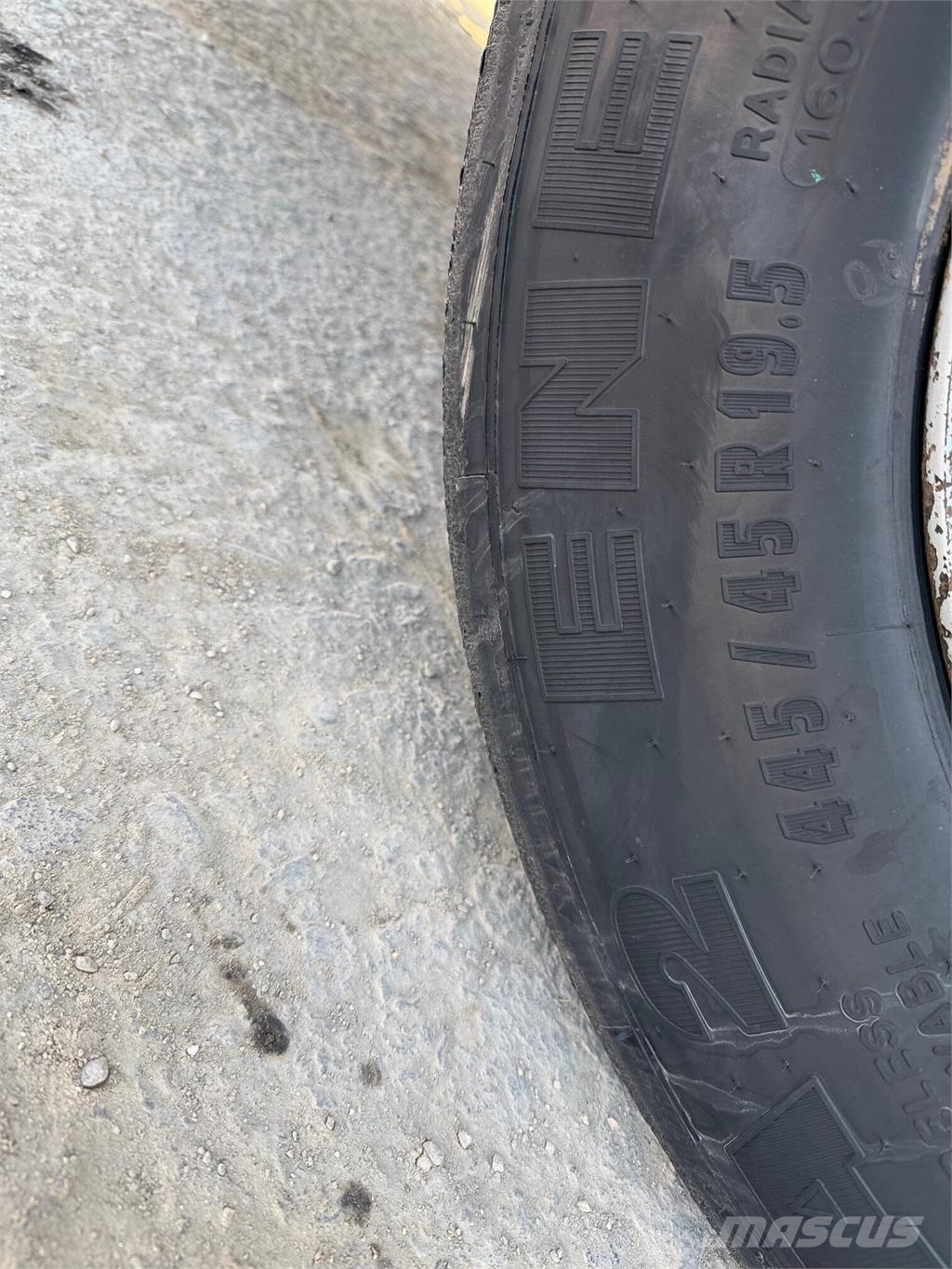 Krone SD LOWDECK trojstrannka VIN 898 Tents puspiekabes
