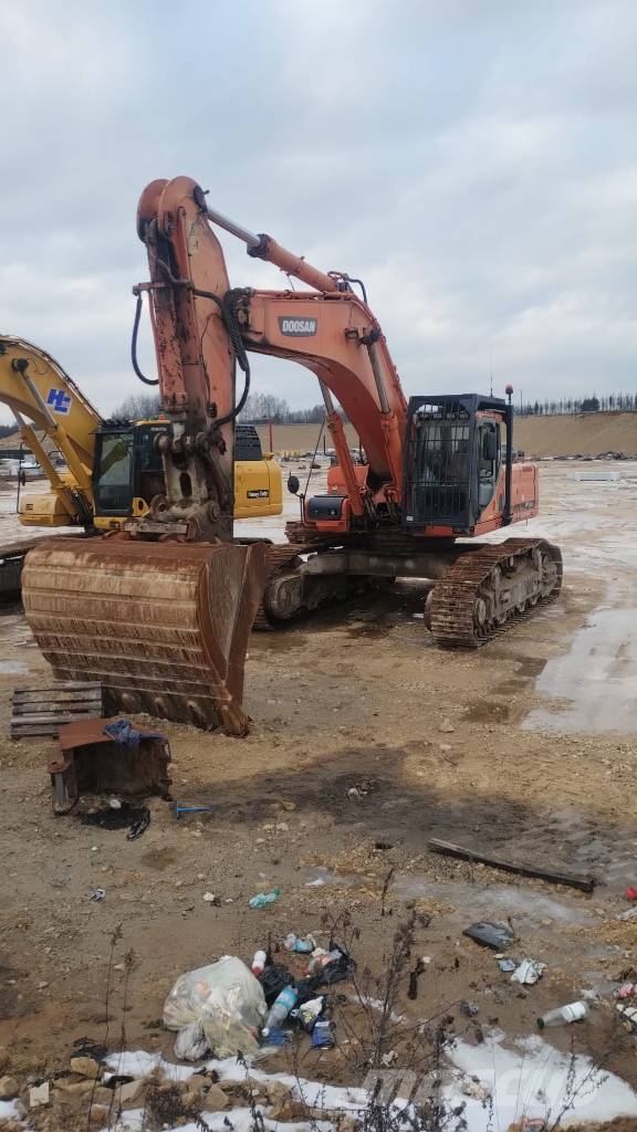 Doosan DX 520 LC Rupsgraafmachines