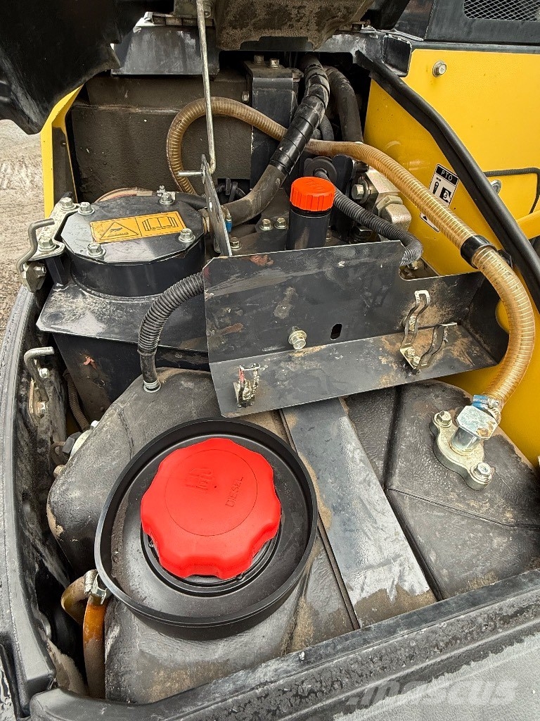 Yanmar SV 100-2 حفارات وسط 7 طن - 12 طن