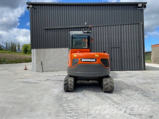 Doosan 63 Εκσκαφάκι (διαβολάκι) < 7t