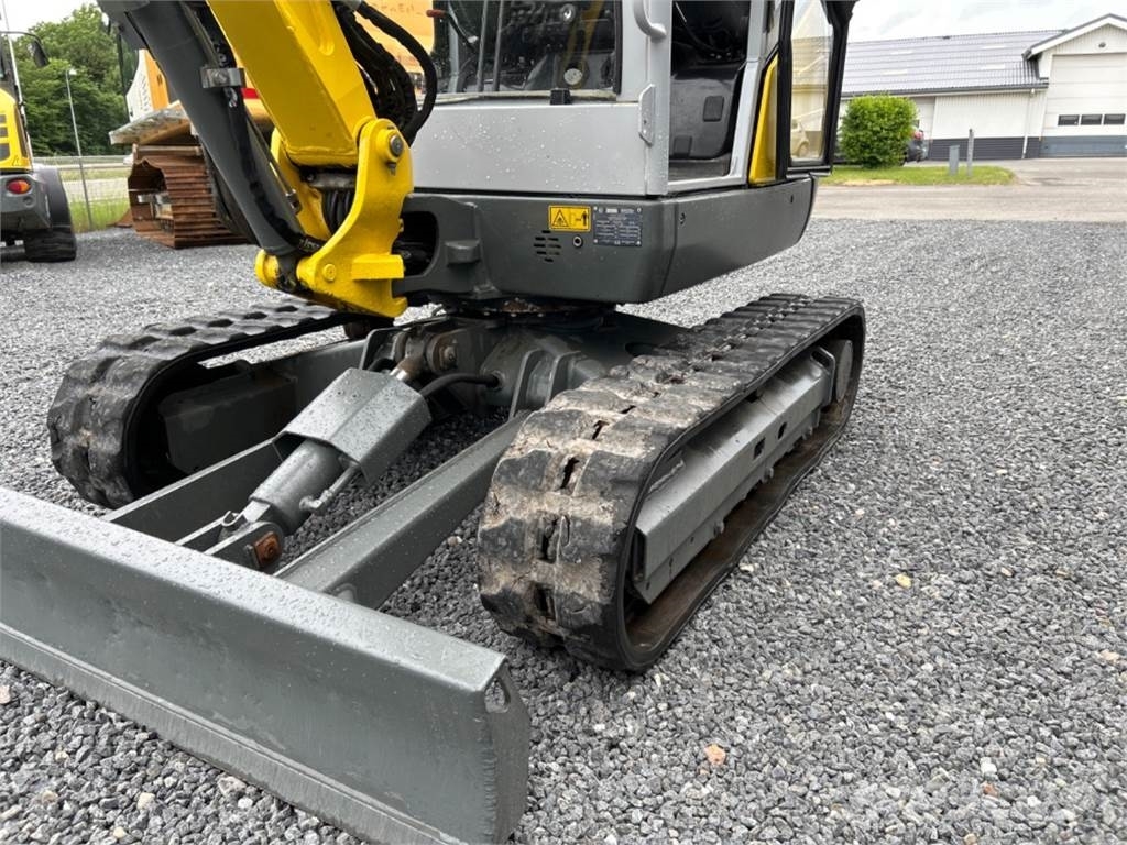 Wacker Neuson ET24 Міні-екскаватори < 7т